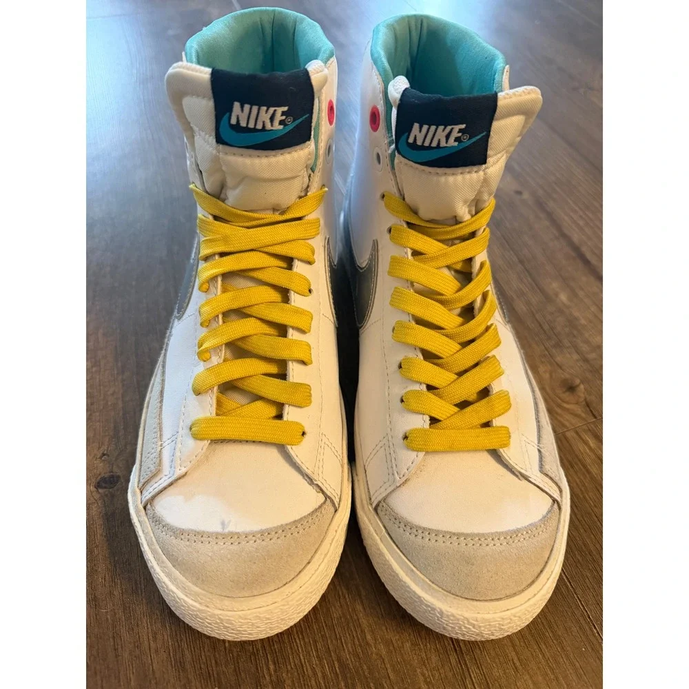 Nike Blazer Mid 77 Kids Size 6Y White Silver Floral DQ7773-100 High Top Sneaker